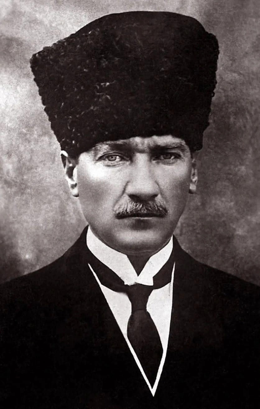 Mareşal Gazi Mustafa Kemal ATATÜRK